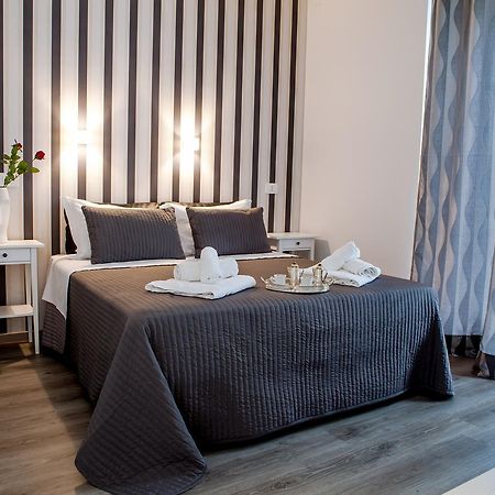 Venere Rooms แตร์โมลิ ภายนอก รูปภาพ
