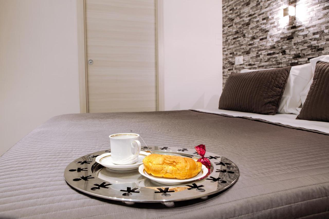 Venere Rooms แตร์โมลิ ภายนอก รูปภาพ