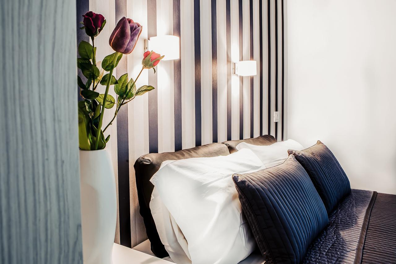 Venere Rooms แตร์โมลิ ภายนอก รูปภาพ