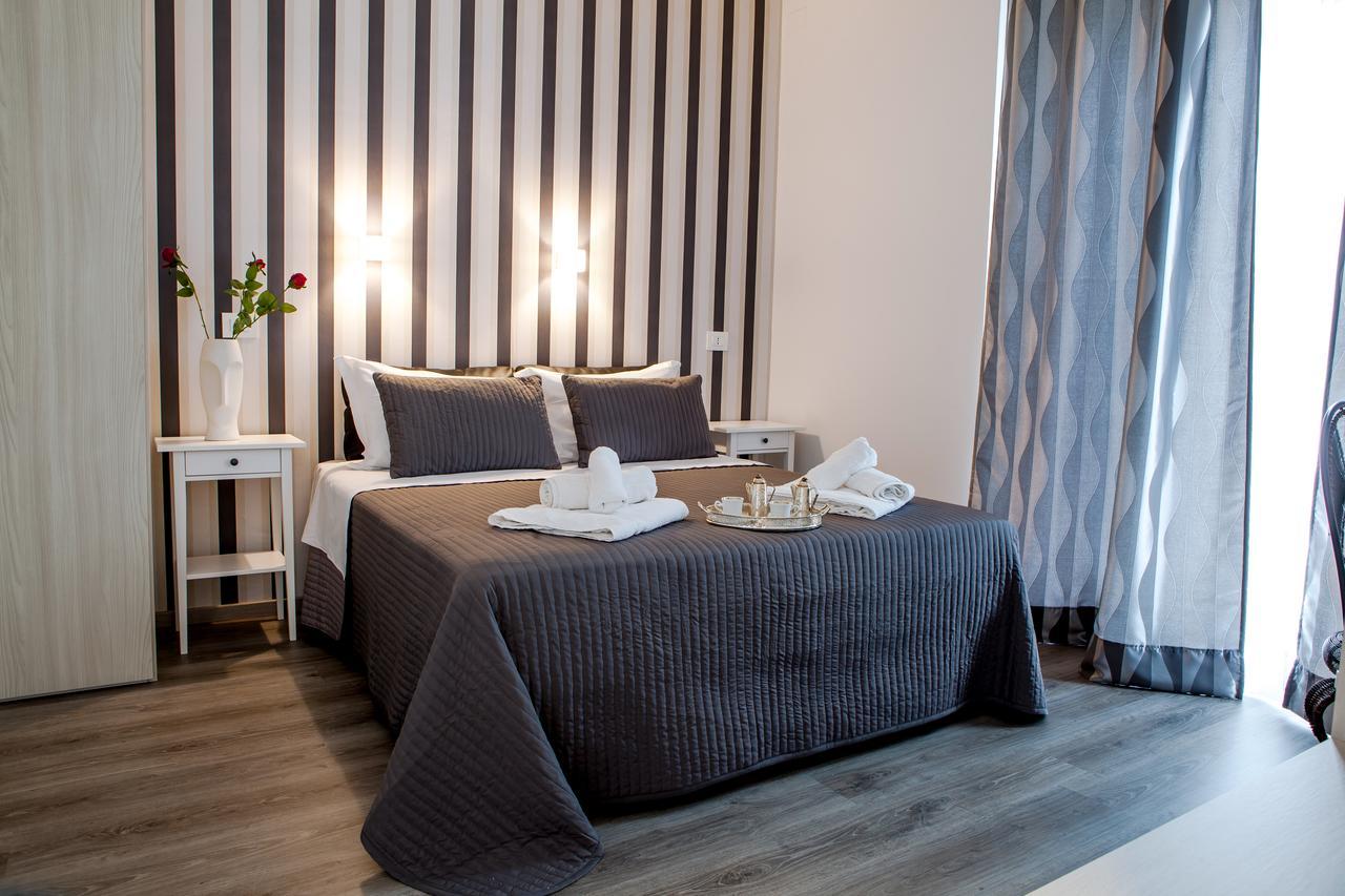 Venere Rooms แตร์โมลิ ภายนอก รูปภาพ