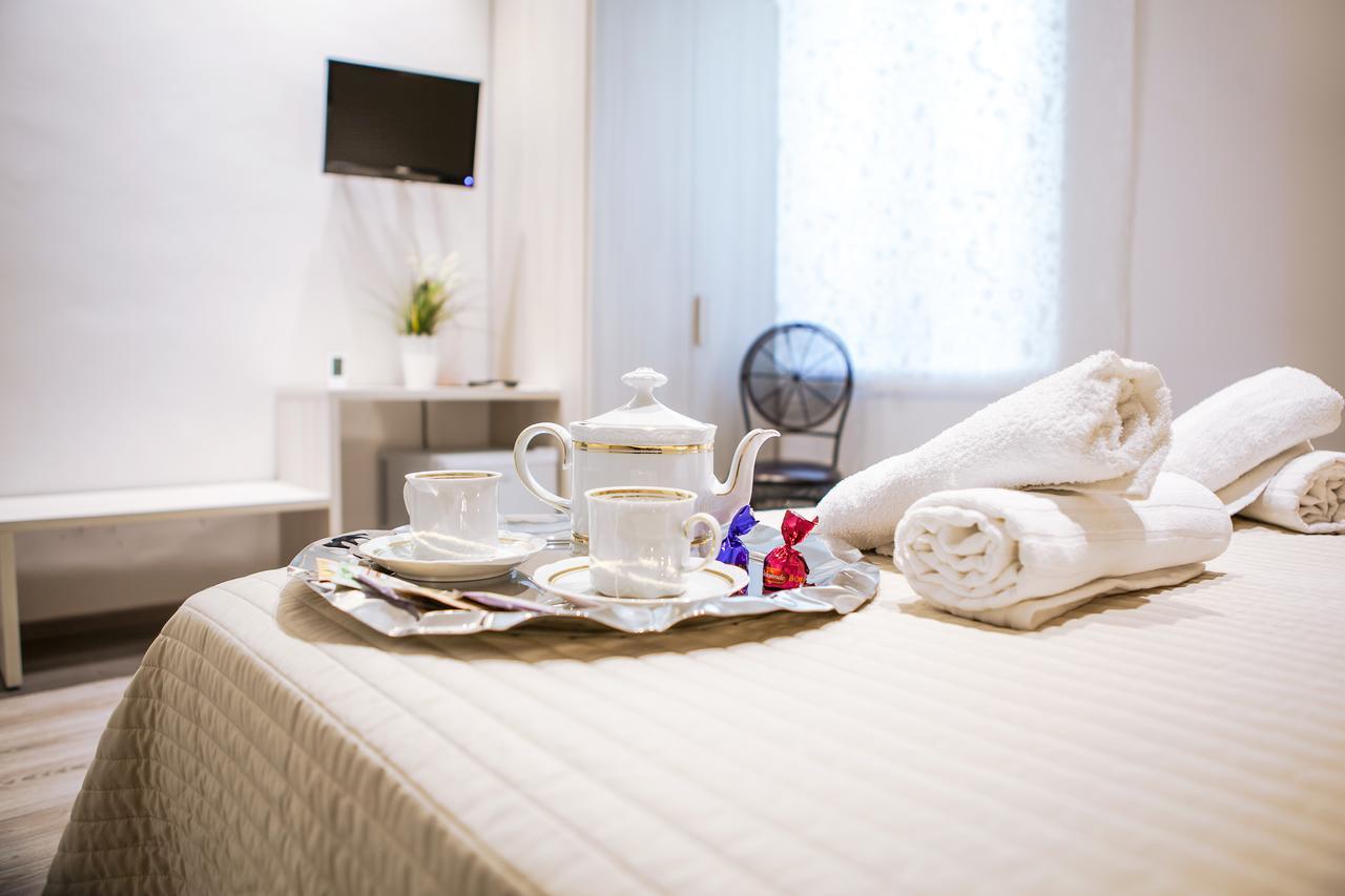Venere Rooms แตร์โมลิ ภายนอก รูปภาพ